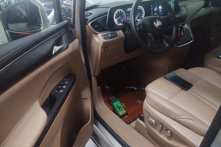 Used Buick GL8 2020 ES Land Cruiser 653T Luxury Edition
