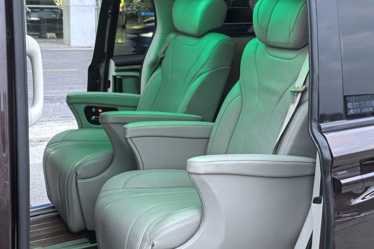 Used Buick GL8 2017 ES 28T Comfort Model China V Standard
