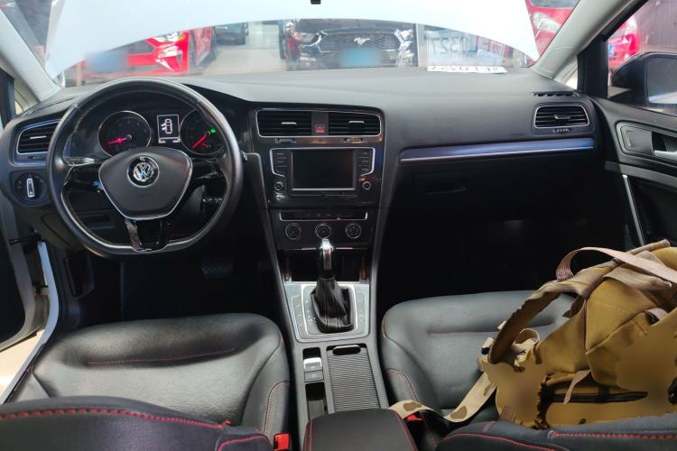 Used Volkswagen Golf 2016 230TSI Automatic Comfort Version