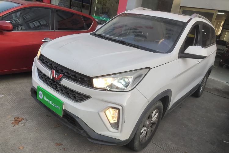 Used Wuling Hongguang S3 2018 1.5L Manual Luxury Model China V Standard
