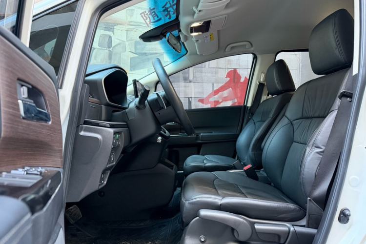 Used Honda Odyssey 2022 2.0L eHEV Sharp Smart Edition
