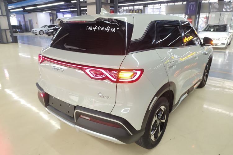 Used BYD Yuan UP 2024 401KM Leading Edition