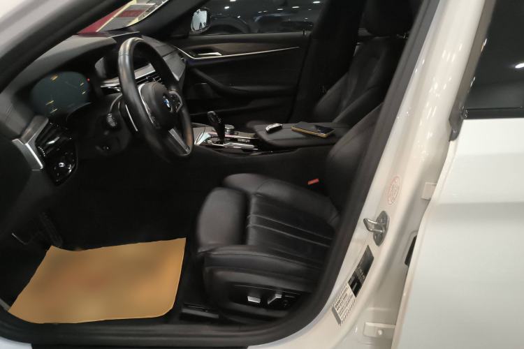 Used BMW 5 Series 2019 530i M Sport Package
