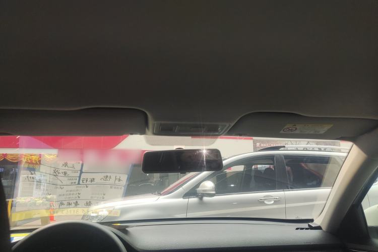 Used Volkswagen C-TREK 2018 1.5L Automatic Fashion Model