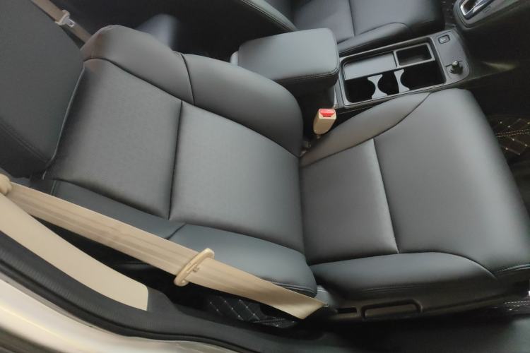 Used Honda CR-V 2016 2.0L two-wheel drive Urban Edition
