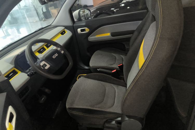 Used Chery QQ Ice Cream 2022 120km Conical Shape Lithium Iron Phosphate