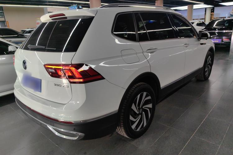 Used Volkswagen Tiguan L 2023 330TSI Automatic Two-Wheel Drive Smart Edition