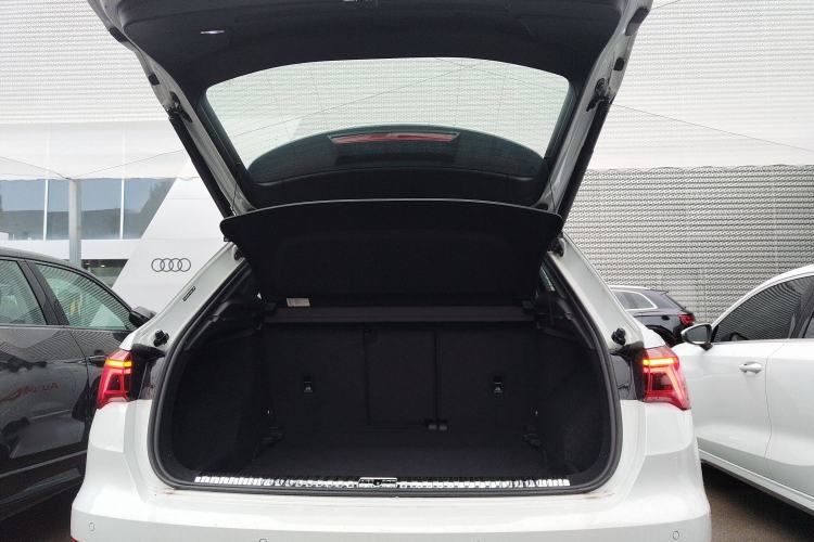 Used Audi Q3 2024 35 TFSI Fashion Dynamic Edition
