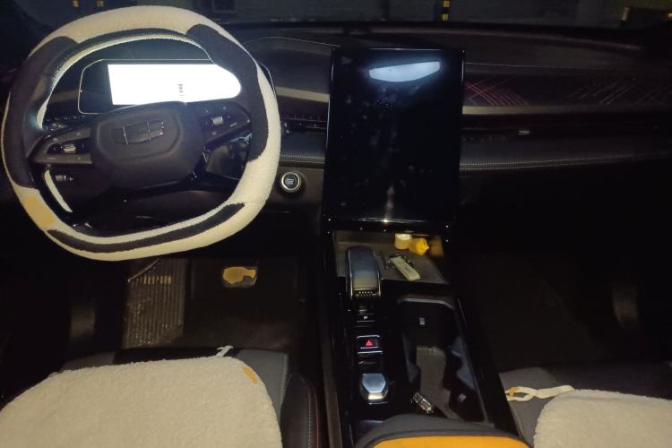 Used Geely Auto Emgrand X7 Sport 2023 Boyue COOL 1.5TD Smart Model
