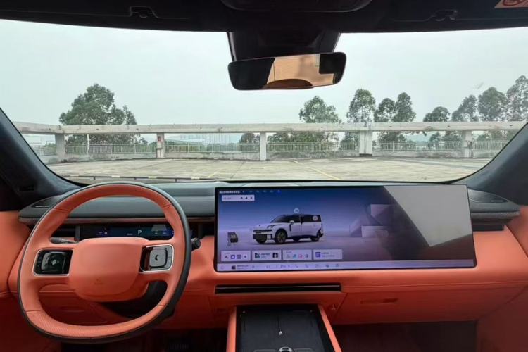 Used Lynk & Co 900 2025 1.5T Ultra