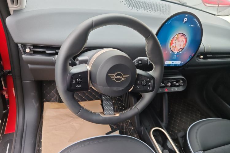 Used  Electric MINI COOPER 2024 456km COOPER E Classic Edition