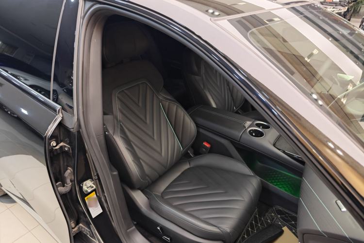 Used  SL03 2023 200Max Range-Extended Version