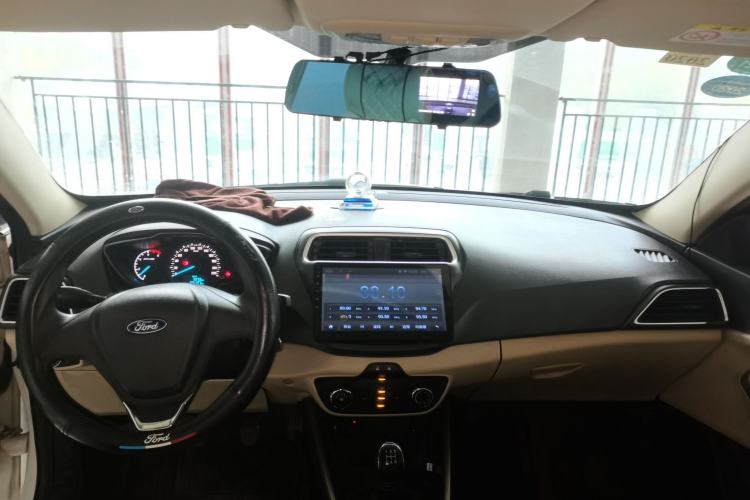 Used Ford Escort 2017 Revised Version 1.5L Manual Comfort Edition
