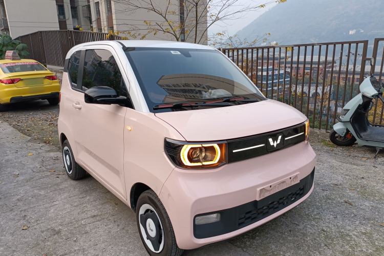 Used Wuling Hongguang MINIEV 2022 Macaron Premium Model – Lithium Iron Phosphate
