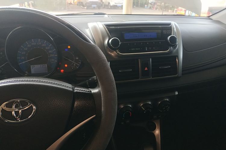 TDK.VehicleDetails.img