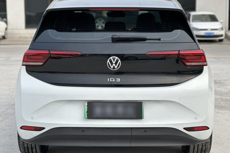 Used Volkswagen ID.3 2025 Smart Edition Outstanding Model
