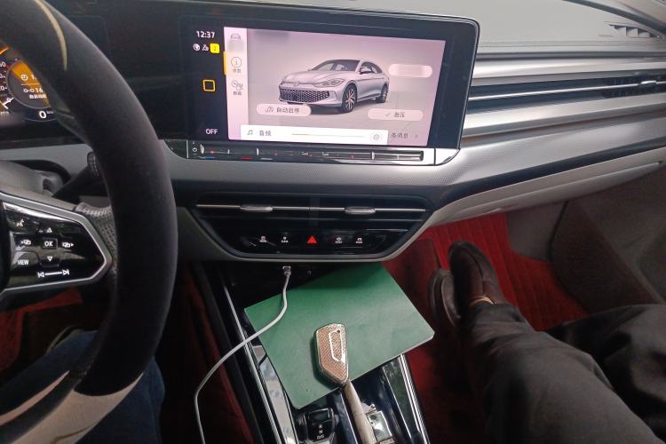 Used Volkswagen Lamando 2022 Lavida L 280TSI DSG Cool & Spicy Edition
