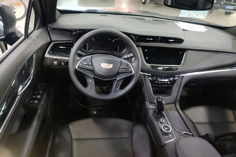 Used Cadillac XT5 2020 28T Luxury Version