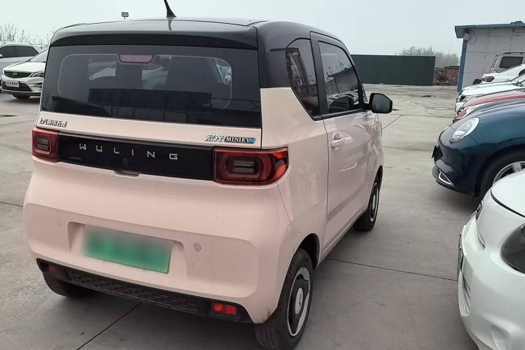 Used Wuling Hongguang MINIEV 2022 Macaron Premium Model – Lithium Ternary Battery
