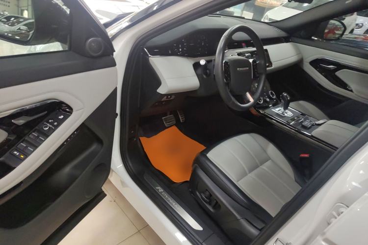 Used Land Rover Range Rover Evoque 2020 249 PS R-DYNAMIC S Blackened Sport Technology Edition
