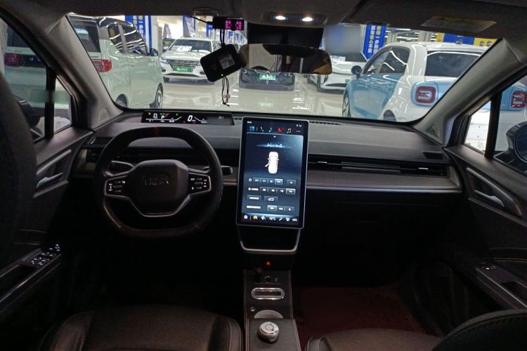 Used NETA V 2021 Long-Range Entertainment Edition Upgrade Model