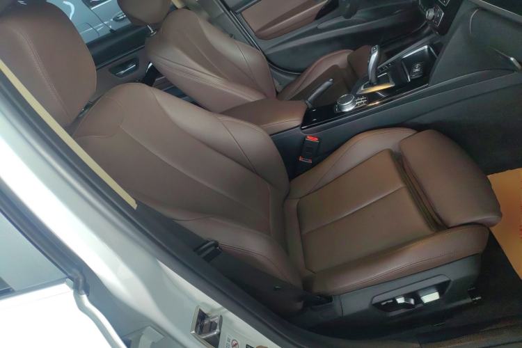 Used BMW 3 Series 2019 320Li Fashion Model
