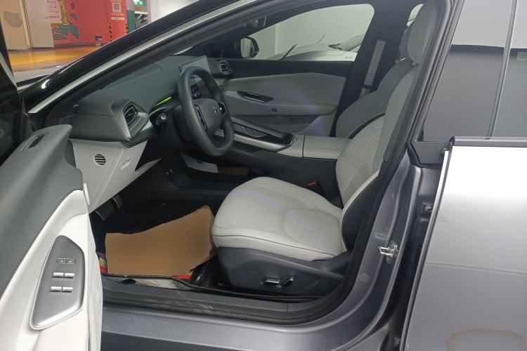 Used ARCFOX Alpha S5 2024 560MAX 185kW
