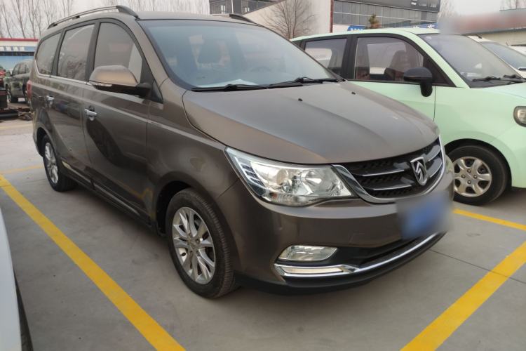 Used Baojun 730 2016 1.5L Manual Comfort Version 7 Seats China V Emission Standard
