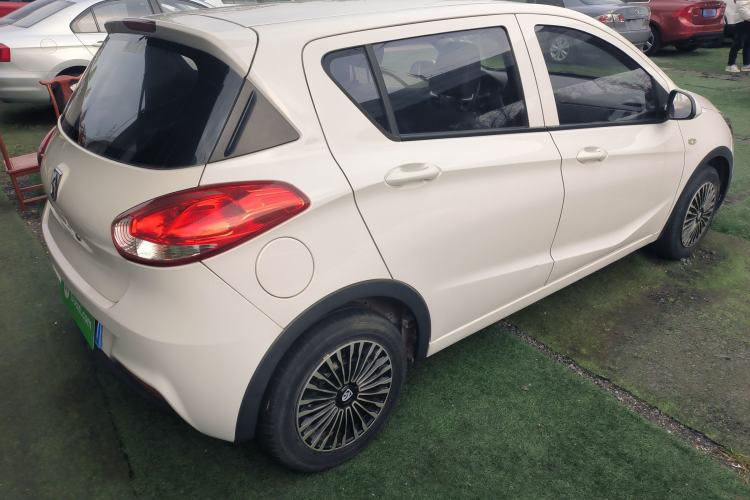 Used Baojun 310 2016 1.2L manual Comfort trim level
