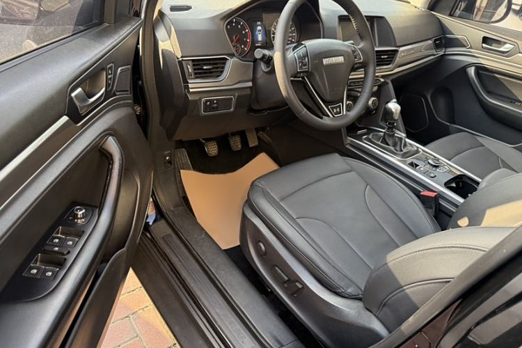 Used Haval H6 2019 Sport Edition 1.5T Manual Two-Wheel Drive Elite Model China VI Standard
