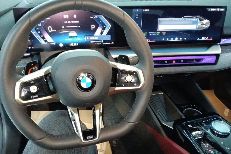 Used BMW 5 Series 2025 530Li Luxury Edition M Sport Package
