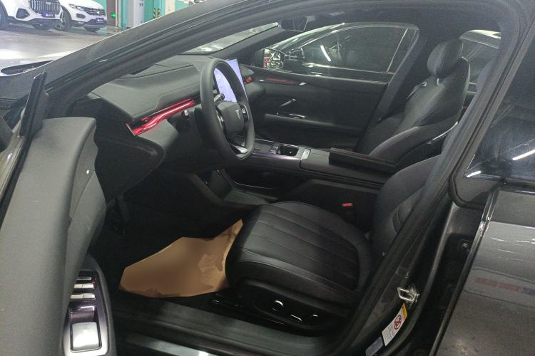 Used  L07 2024 230Max Range-Extended Version