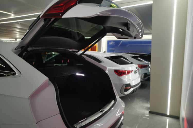 Used Audi Q5L Sportback 2022 40 TFSI Fashion Model
