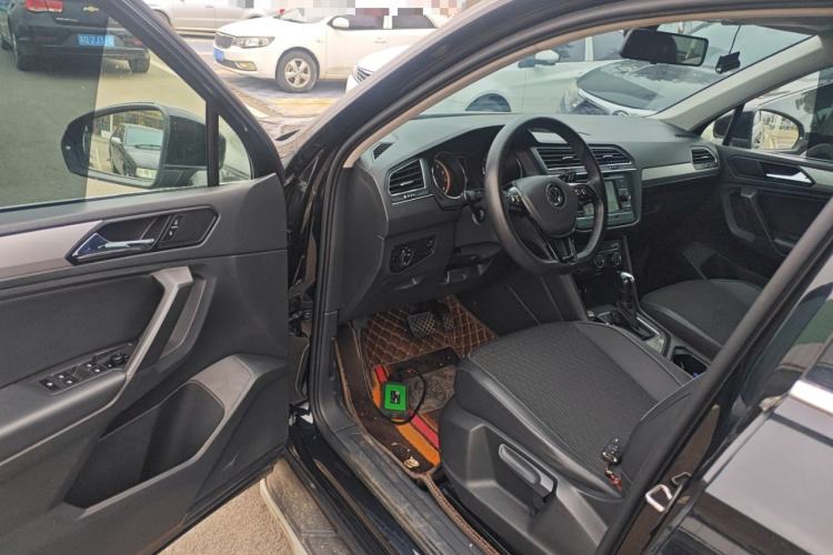 Used Volkswagen Tiguan L 2021 280TSI Automatic Two-Wheel Drive Smart Edition