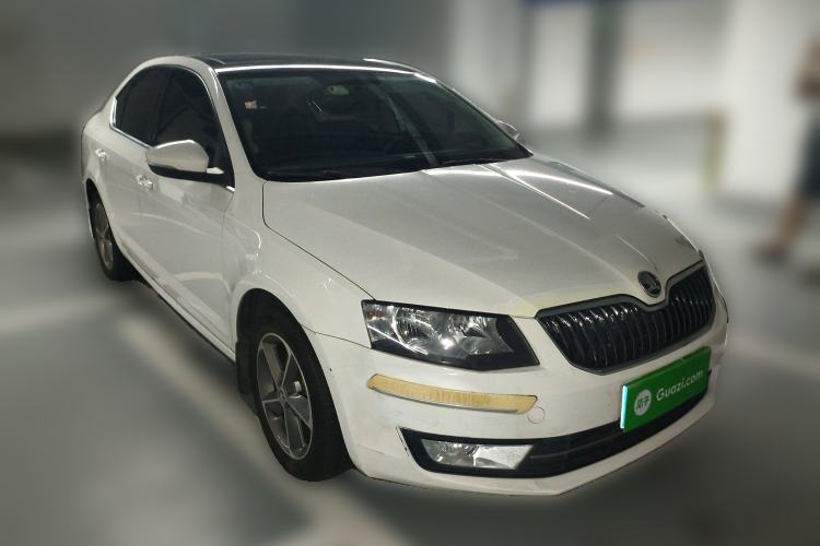 Used Skoda Octavia 2016 1.6L Automatic Smart Drive Edition
