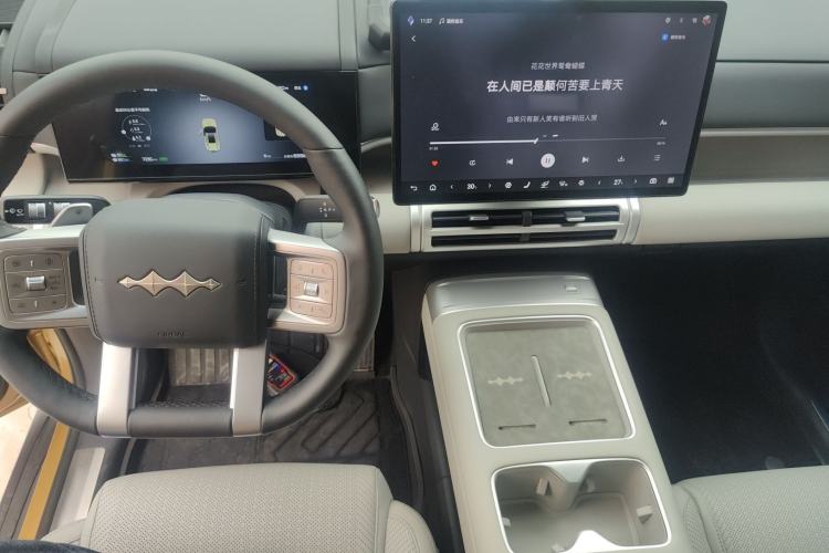 Used  Tai 7 2025 Model 190 km Four-Wheel Drive Ultra Edition