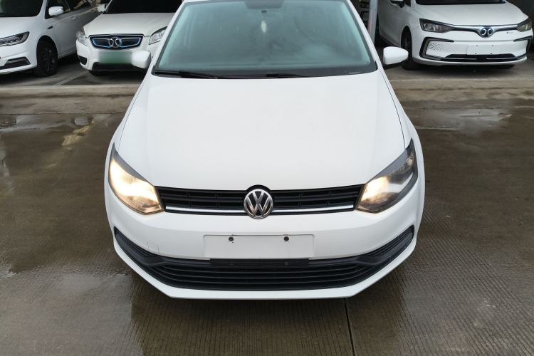 Used Volkswagen Polo 2014 1.4L Manual Fashion Edition
