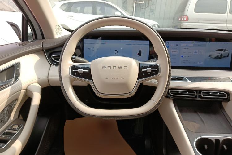 Used Roewe D7 2023 DMH 125km Excellence Edition
