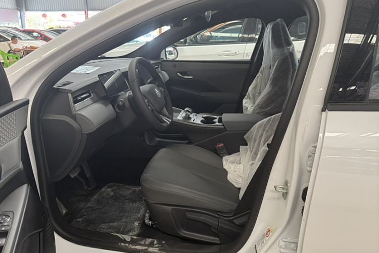 Used BYD Qin PLUS 2025 DM-i Smart Drive 55KM Leading Model
