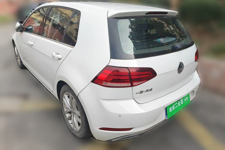 Used Volkswagen Golf 2018 230TSI Automatic Comfort Model
