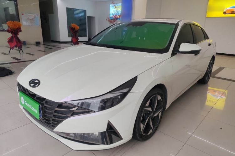 Used Hyundai Elantra 2021 1.5L CVT LUX Prestige Edition