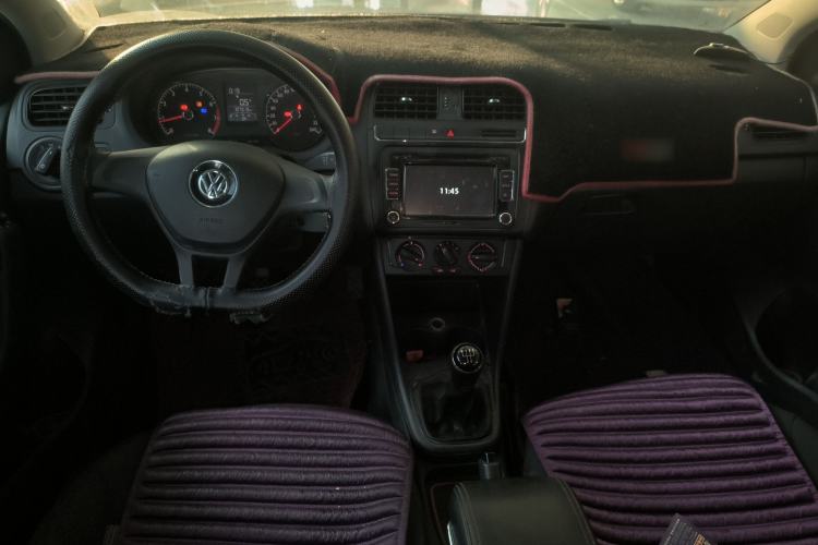 Used Volkswagen Polo 2014 1.4L Manual Fashion Edition
