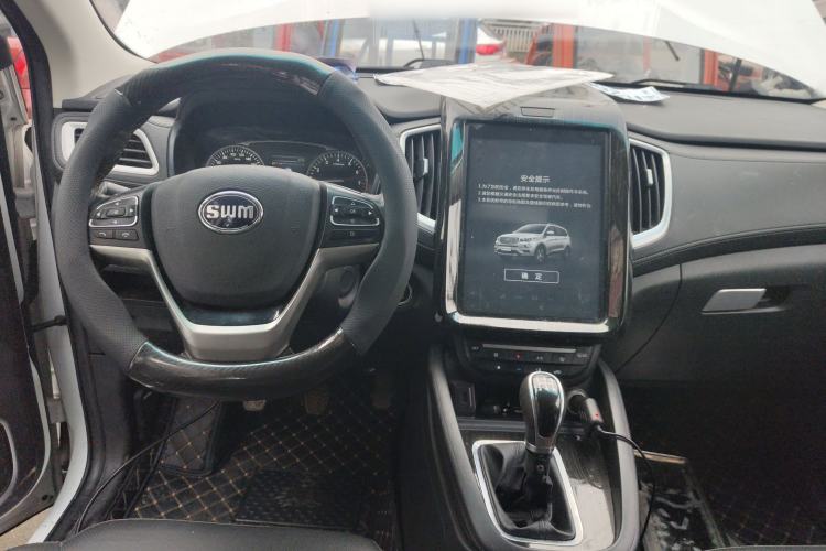 Used SWM X7 2016 1.5T Manual Luxury Edition 7 Seats