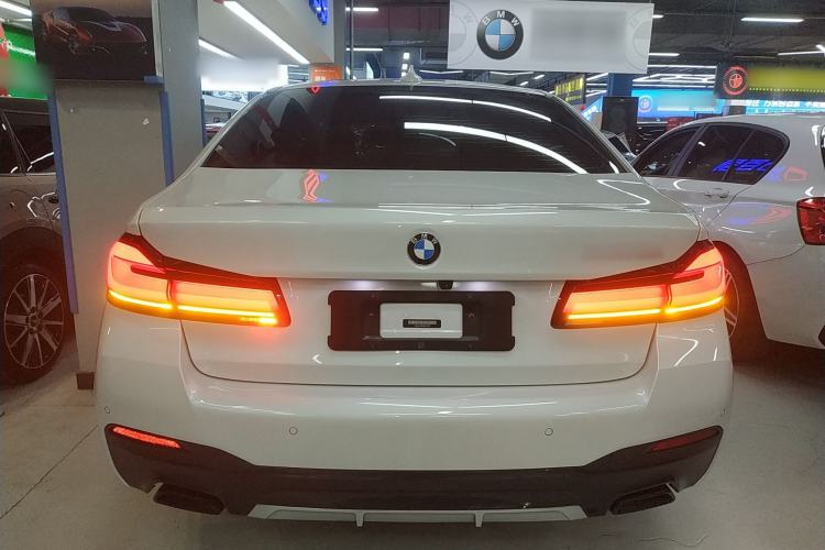 Used BMW 5 Series 2022 530Li Leading Model M Sport Package
