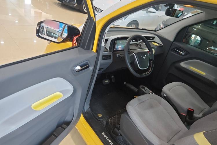 Used Wuling Hongguang MINIEV 2021 Macaron Premium Model – Lithium Iron Phosphate
