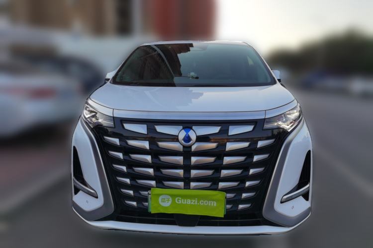 Used Denza D9 2022 DM-i 970 Four-Wheel Drive Prestige Model
