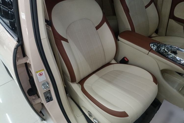 Used ORA Ballet Cat 2022 401 km Nutcracker Edition