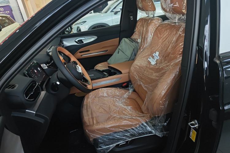 Used Bestune Yueyi 07 
