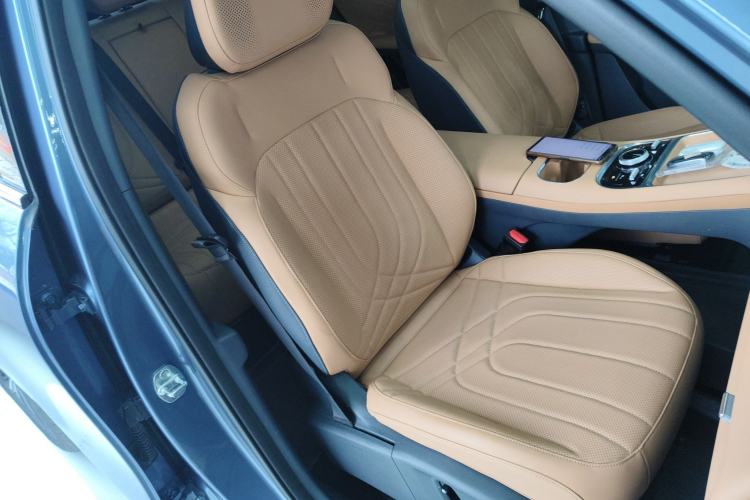 Used  Galaxy Xingjian 7 EM-i 2025 120km Flagship Edition