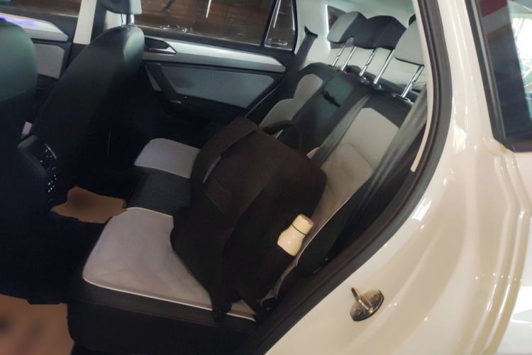 Used Volkswagen Tayron 2023 Revised Version 380TSI All-Wheel Drive R-Line High-Energy Edition
